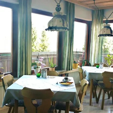 Landgasthof Heldenberg Locanda *