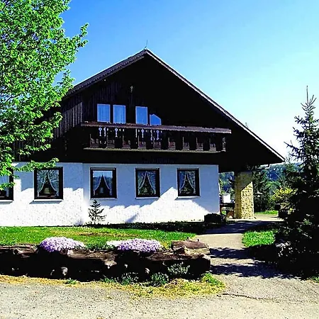 Herberg Landgasthof Heldenberg *
