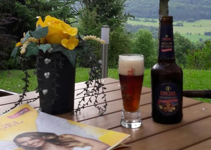 Landgasthof Heldenberg Inn