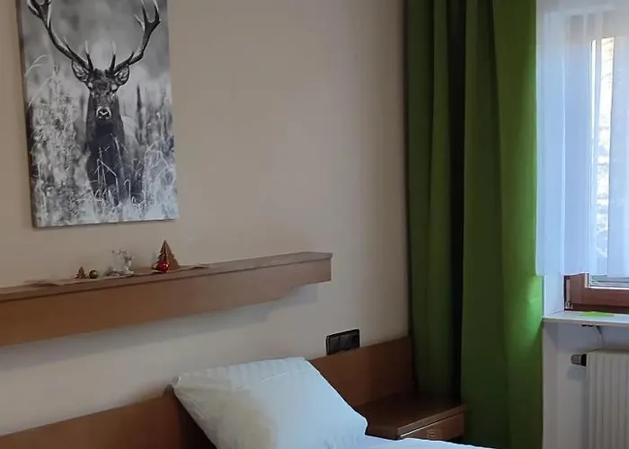 Landgasthof Heldenberg * Lauterstein